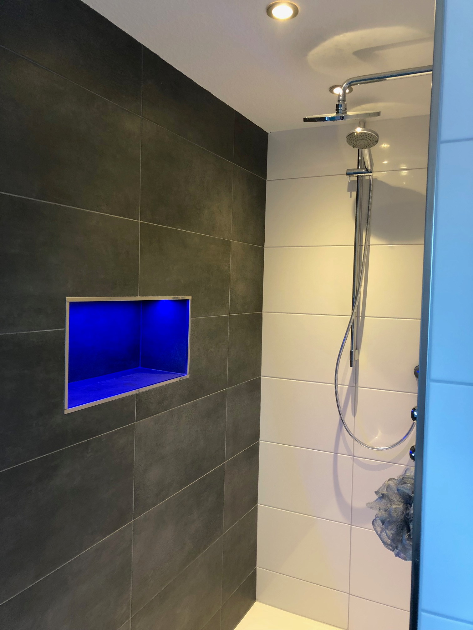 Badezimmer LED Konzept